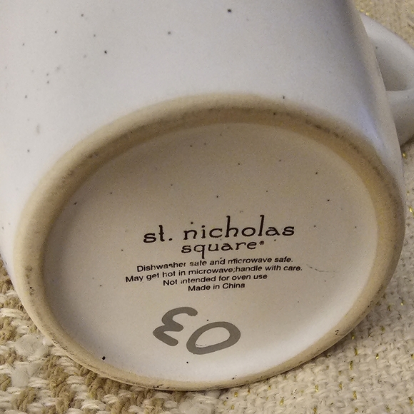 St Nicholas Square XL 'Weekday' Coffee Mug - Picture 6 of 6
